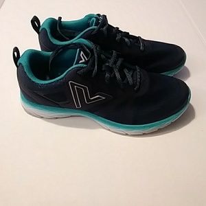 Vionic "Miles" women's athletic shoes